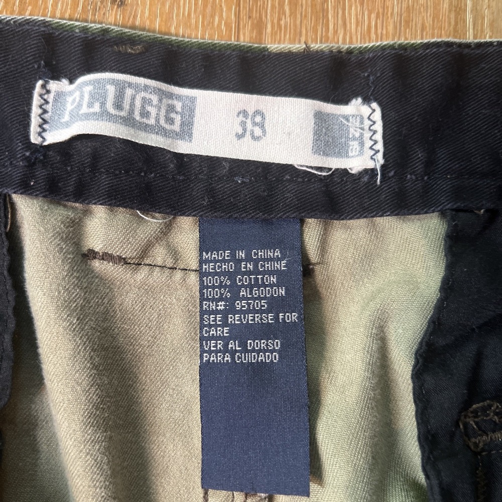 Vintage Plugg Camo‎ Cargo Shorts Mens 38 Y2K Baggy Skater - Picture 3 of 8